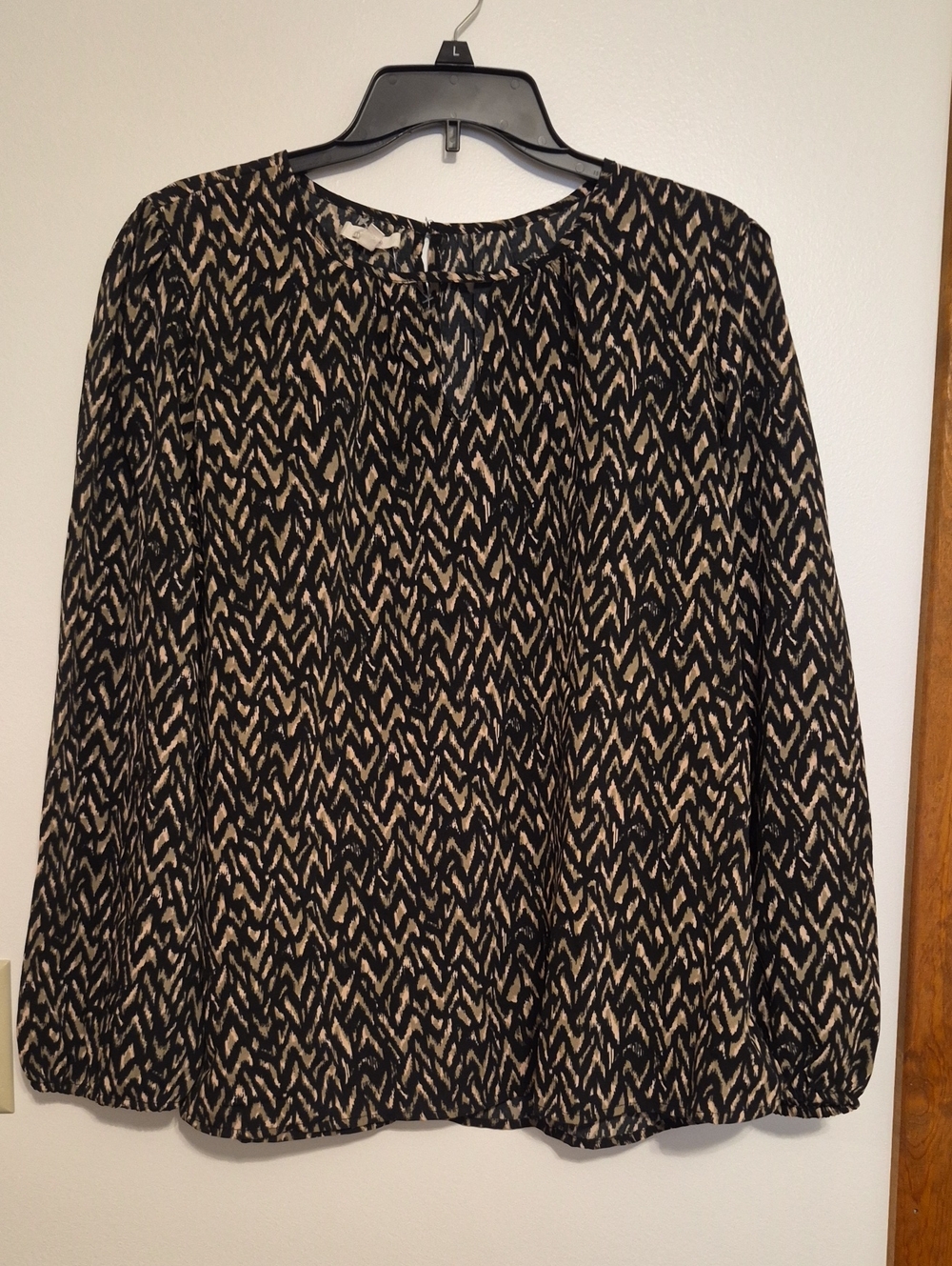 NWOT Maurices Black, Olive & Cream Patterned Long-Sleeve Blouse SZ XL